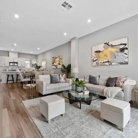 1311Wcara Aparthotel